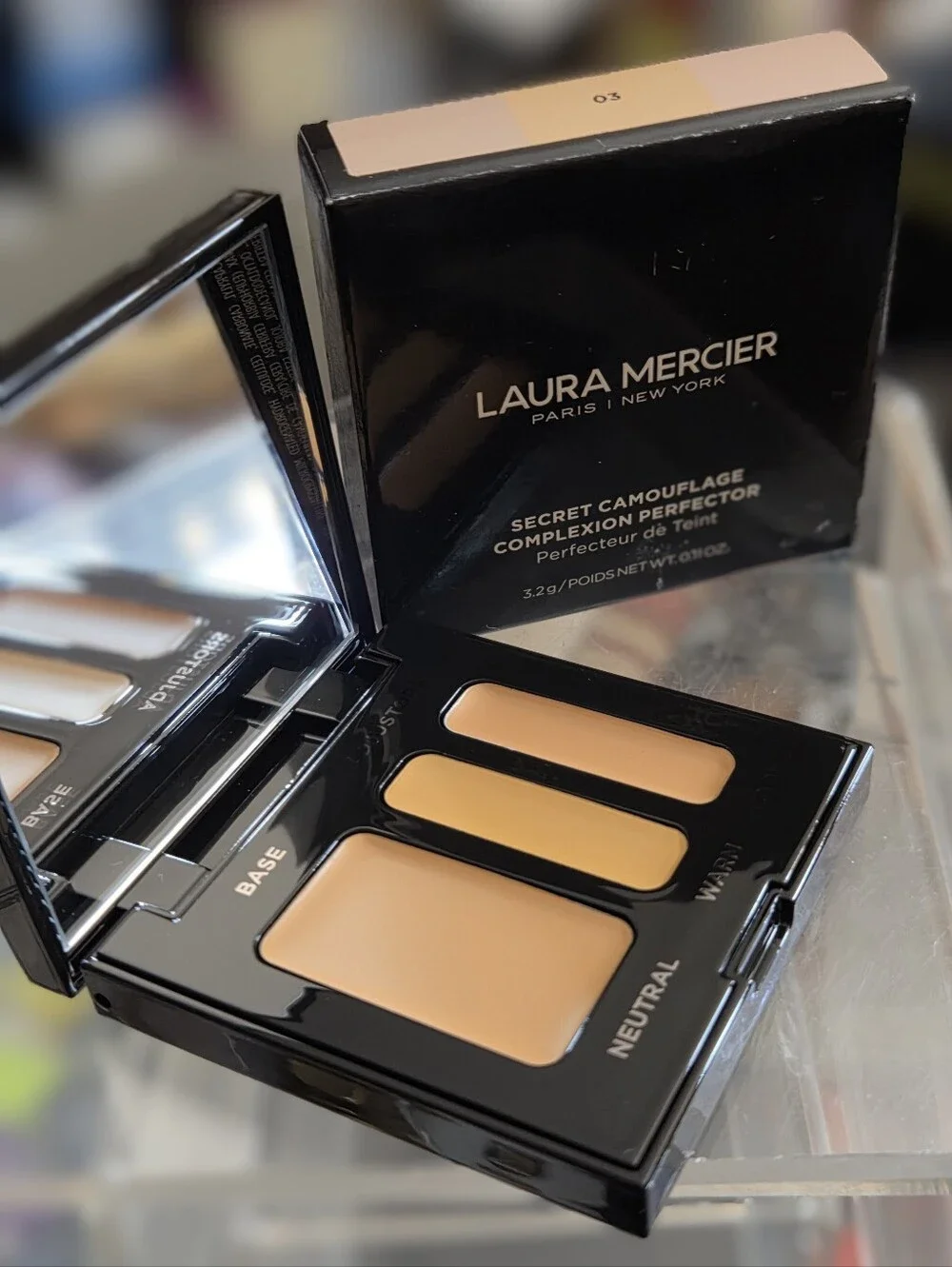Laura Mercier Secret Camouflage Complexion Perfector Palette